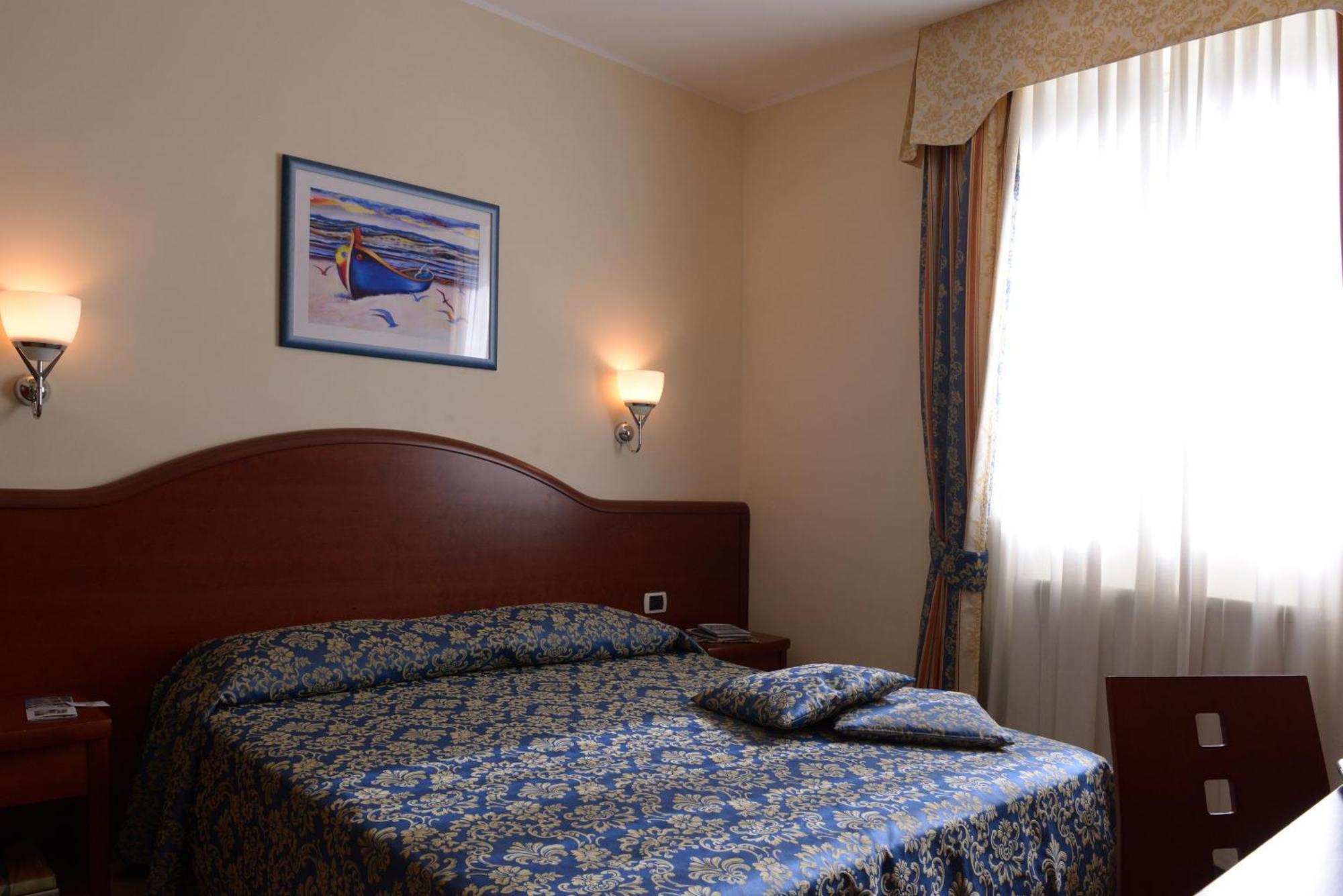 Residence Costa Smeralda Grottammare Extérieur photo