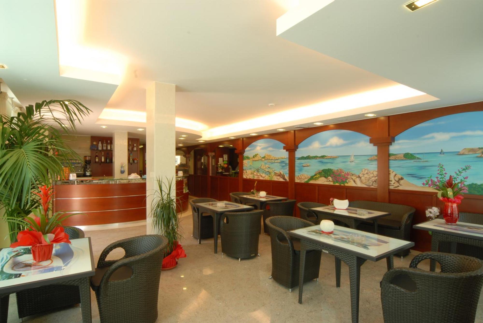Residence Costa Smeralda Grottammare Extérieur photo