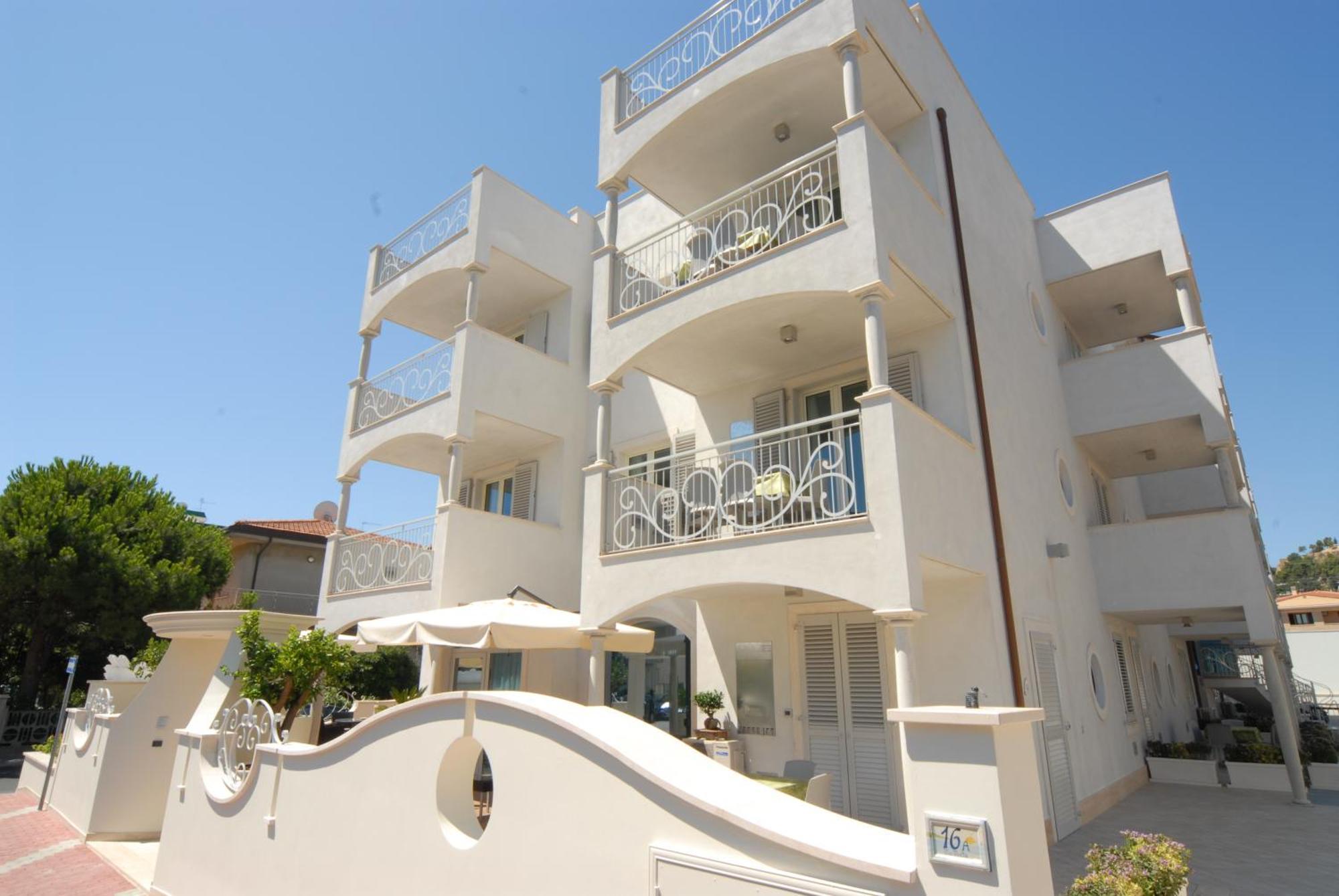 Residence Costa Smeralda Grottammare Extérieur photo